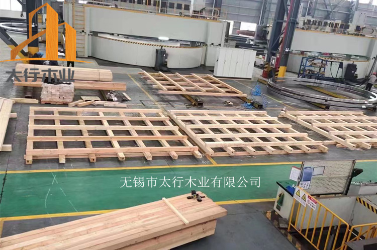 木托盤(pán)在物流運(yùn)輸中的優(yōu)勢(shì)